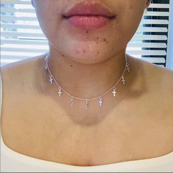 Unbranded Jewelry - 3/$30 🤍 Mini Cross Choker Necklace